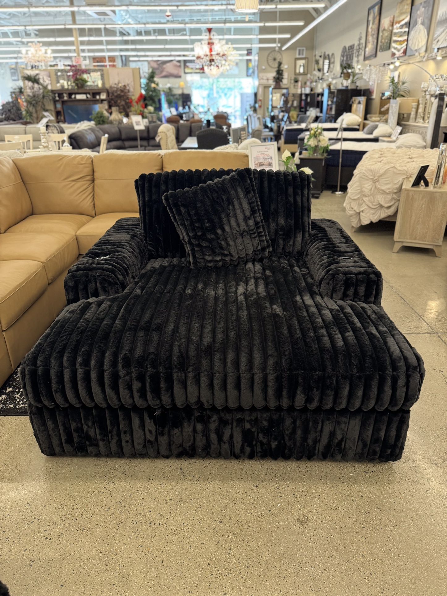 Oversized Chaise