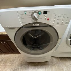 Washer Whirl Pool (Moving Out Need Gone)