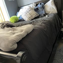 Wood Bedframe