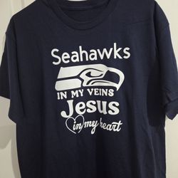 Large Mens Seahawks Shirt