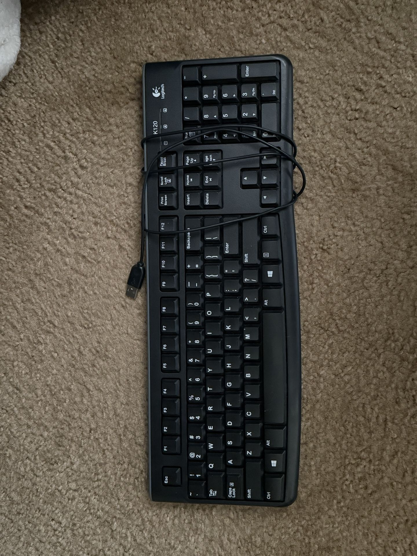 Logitech k120 Ergonomic Keyboard Wired