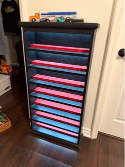 Lit / Lighted Shelf For Collectables (was used for hot wheels)