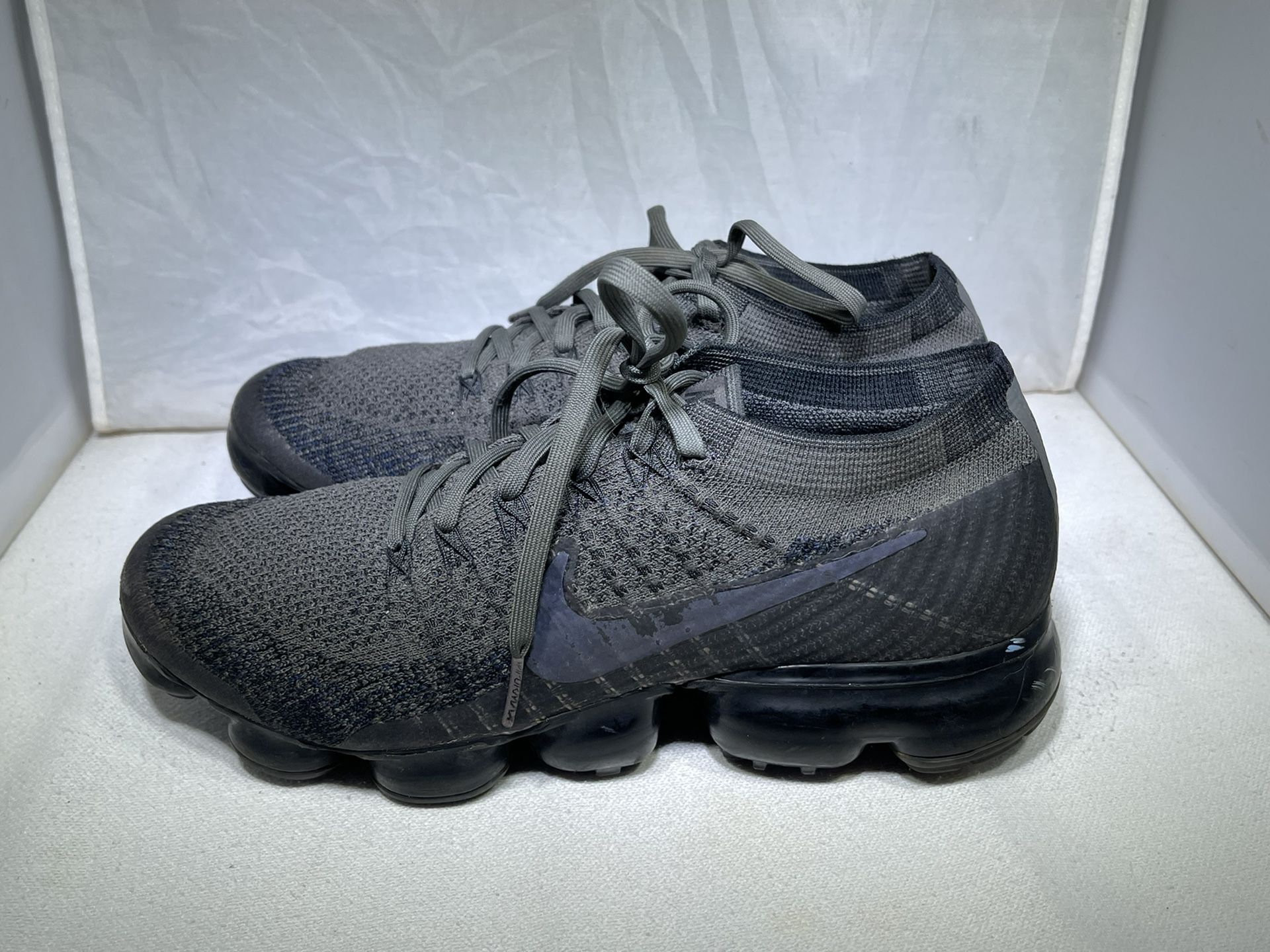 PreOwned Nike Air Vapormax Flyknit Women's Midnight Fog Grey