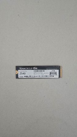2TB - M.2 SSD - TeamGroup Z540 M.2 PCIe5.0 SSD (fastest M.2 SSD on the market)