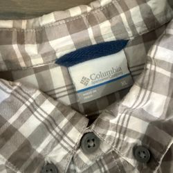 Columbia Men's XL Shirt