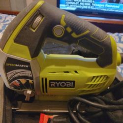 Ryobi Portable Jig Saw With Bag