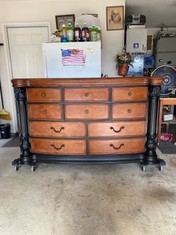 Black 10 Drawer Dresser W/Mirror