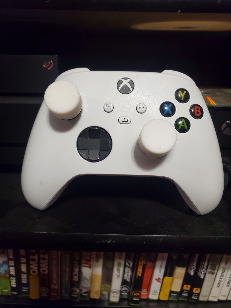 Xbox Series Controller With Pro Grips