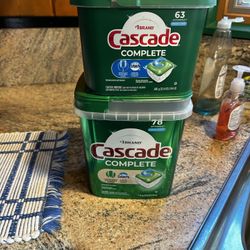 Newer Cascade Dish Water Soap 