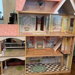 Dollhouse 