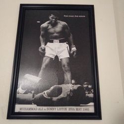 Muhammad Ali vs Sonny Liston 25th May 1965 Framed Art