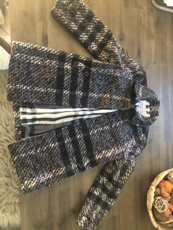 Burberry wool coat kids size 7 years old