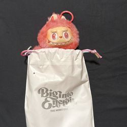 Labubu Big into Energy Love ❤️