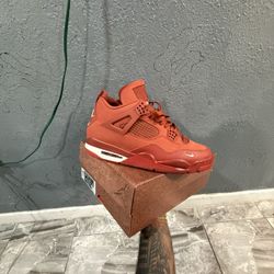 Jordan retro 4