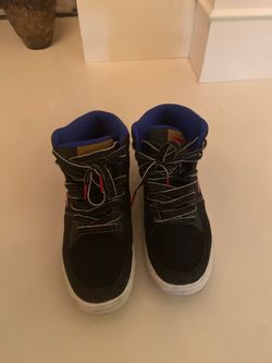 Levi’s Shoes Size 6