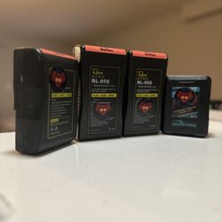(4) V Mount Batteries - Camera RED Sony Blackmagic