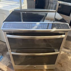 GE Flat Top Glas Electric Double Oven Range / Stove / Estufa Electrica