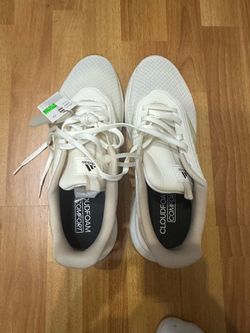 adidas Cloudfoam Comfort Low Top Lace Up Athletic Sneakers White/Beige *New*