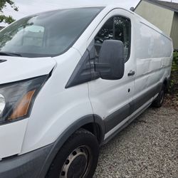2017 Ford Transit-250