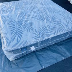 Sealy Posturpedic King Mattress 