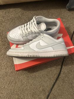 White nike dunk 