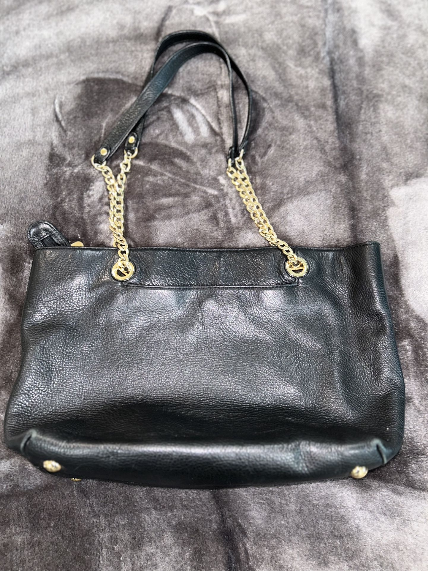 Michael Kors Black Leather Purse 👜