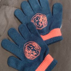 Gloves 