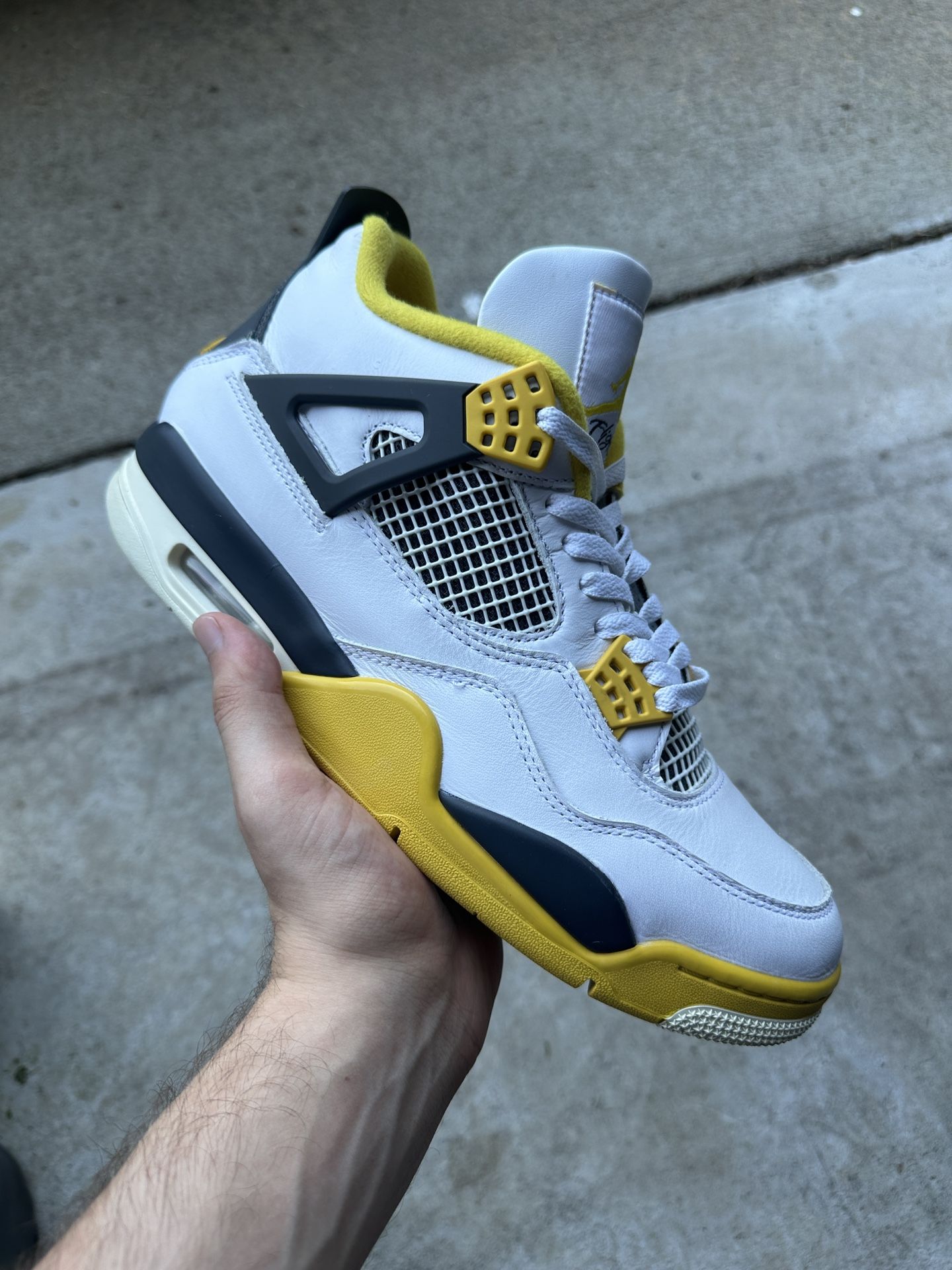 Jordan Retro 4