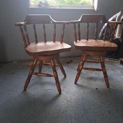 Vintage Colonial Revival Swivel Captains Chairs (TEL CITY)