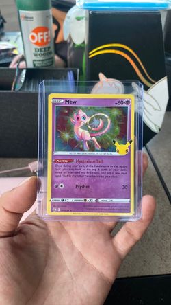 Mew #011 Celebrations Holofoil Stamped NM Pokémon Card