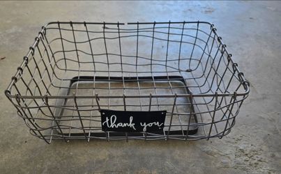Wire basket, 8.5" x 12"