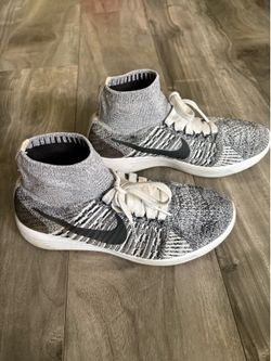 Nike lunarepic size 6
