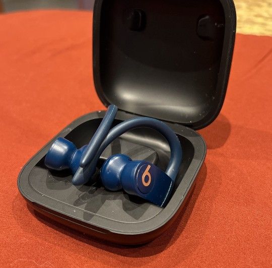 Apple Beats Powerbeats Pro