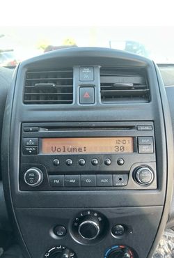 2018 nissan versa stereo oem