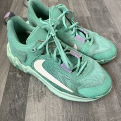 BOYS' NIKE GIANNIS IMMORTALITY 2 BASKETBALL SHOES