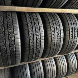 SET OF TIRE 225 55 17 GENERAL 85% LIFE