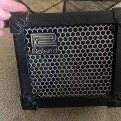 Roland Micro Cube Guitar Practice Amp Excellent Condition 