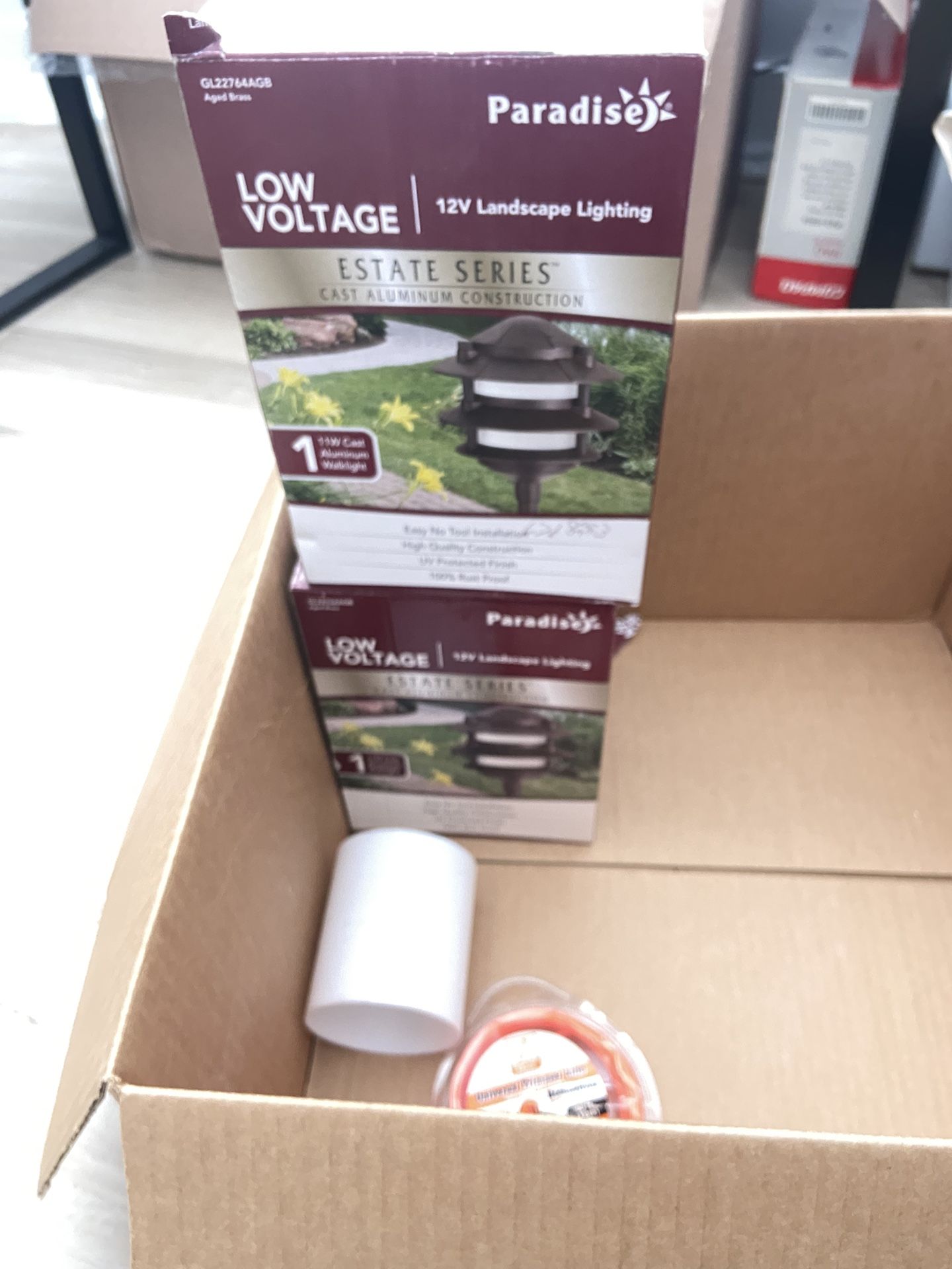 2x 12v Landscaping Lights