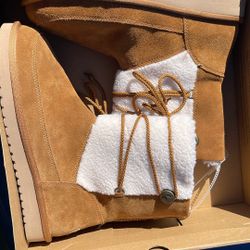 Koolaburra Ugg michon short boots chesnut suede faux fur pull on lace winter
