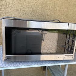 LG Countertop Microwave 