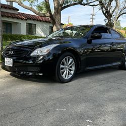 2011 Infiniti G37