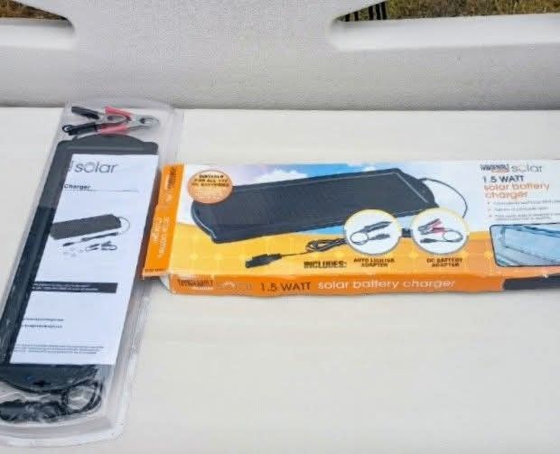 Solar Battery Charger - 1.5 Watt