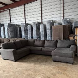 Large Ashley Dark Gray Sectional