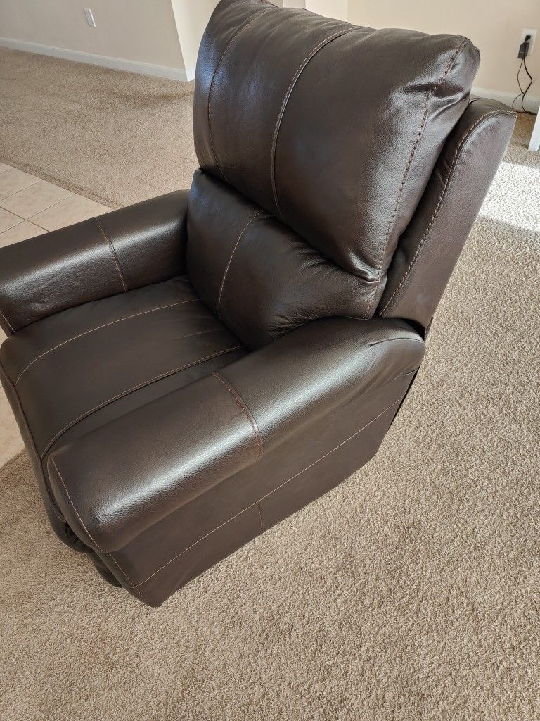 CATNAPPER HOFFNER SWIVEL GLIDER RECLINER IN CHOCOLATE 4766