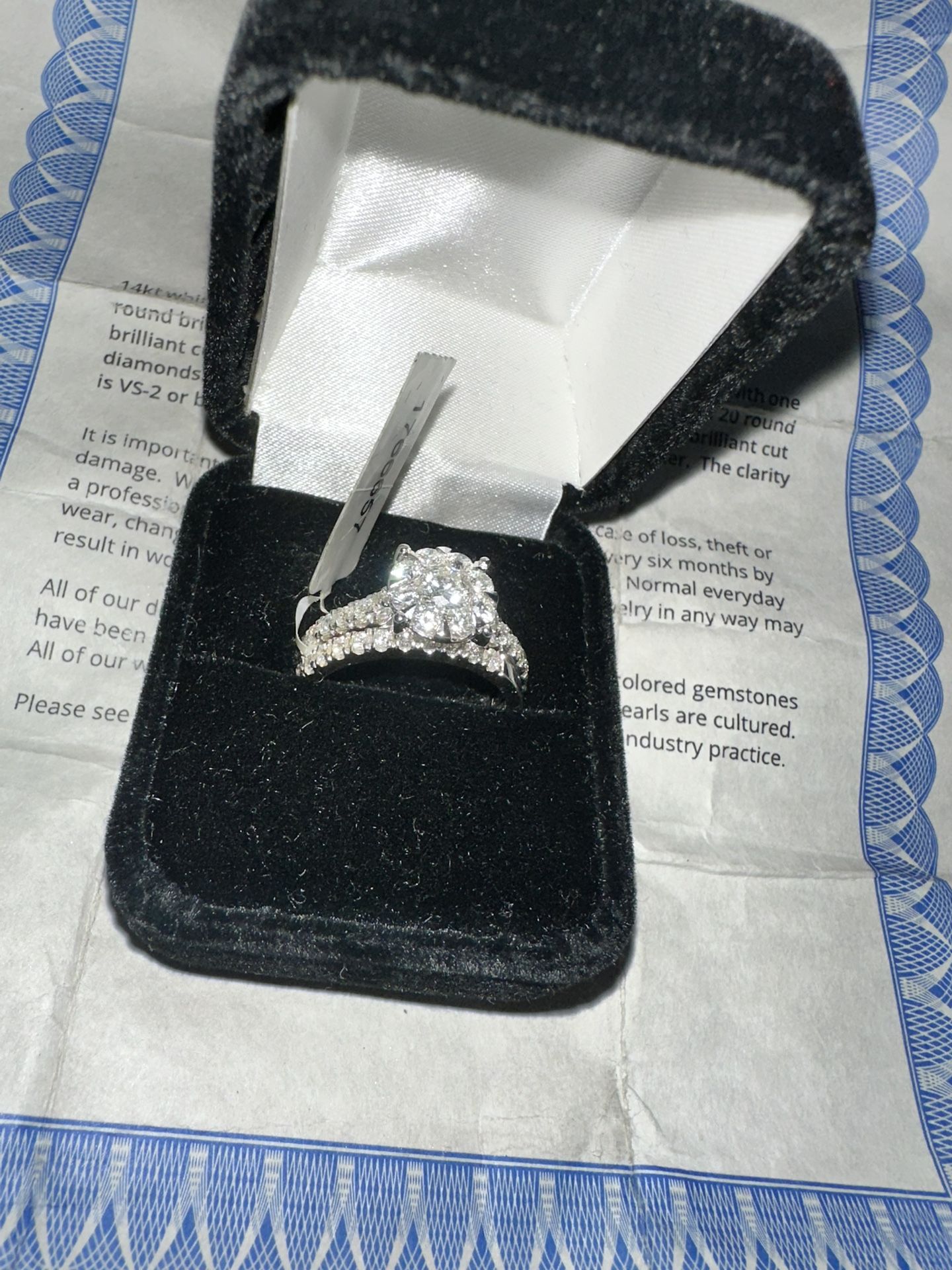 20 Round Brilliant Cut Diamonds Wedding Ring Set