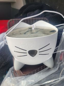 Smart Catit Water Fountain 