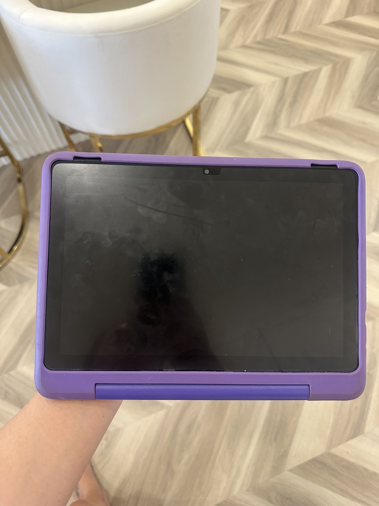 Amazon Fire HD 10 Kids Pro tablet, 10.1", 1080p Full HD, ages 6–12, 32 GB, named "Best Tablet for Big Kids" by Good Housekeeping, purple