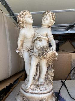 Marwal Ind. INC Statue