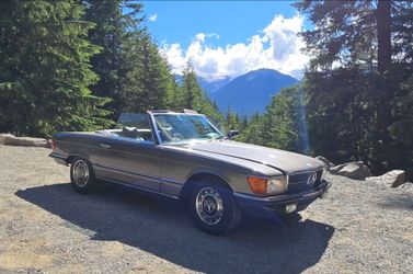 1980 Mercedes-Benz 280SL convertible