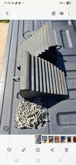 WHEEL CHOCKS